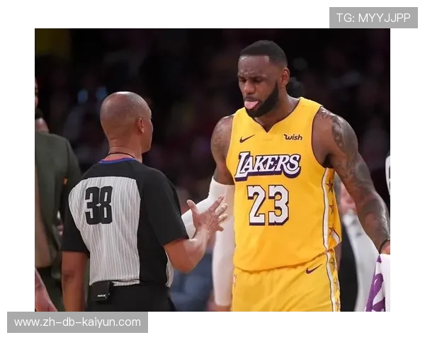 湖人队士气高昂，誓夺季后赛门票，湖人主场时隔8年再迎季后赛